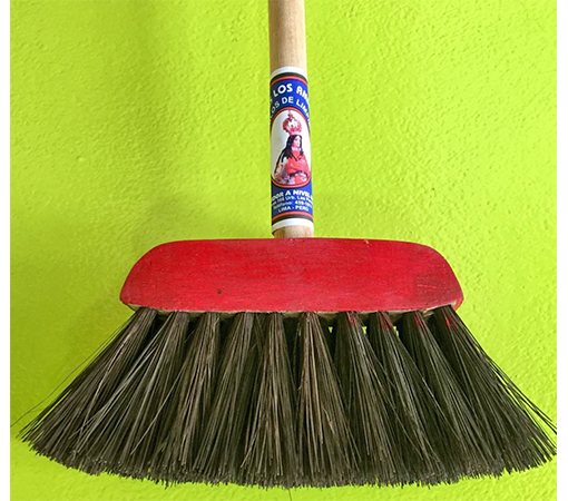 Escoba Negra 10 x 3