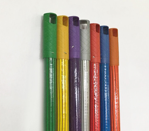 Palos de escobas de madera